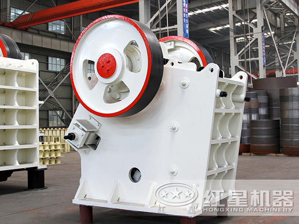 pe600x900顎式破碎機